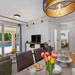Villa Doma, Near Dubrovnik Čilipi