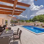 Βίλα Doma, Near Dubrovnik Čilipi