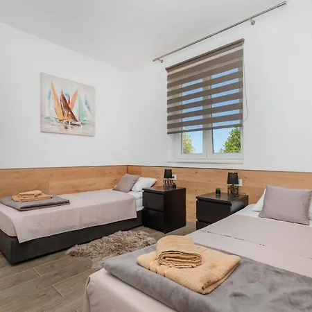 Doma, Near Dubrovnik فيلة Čilipi