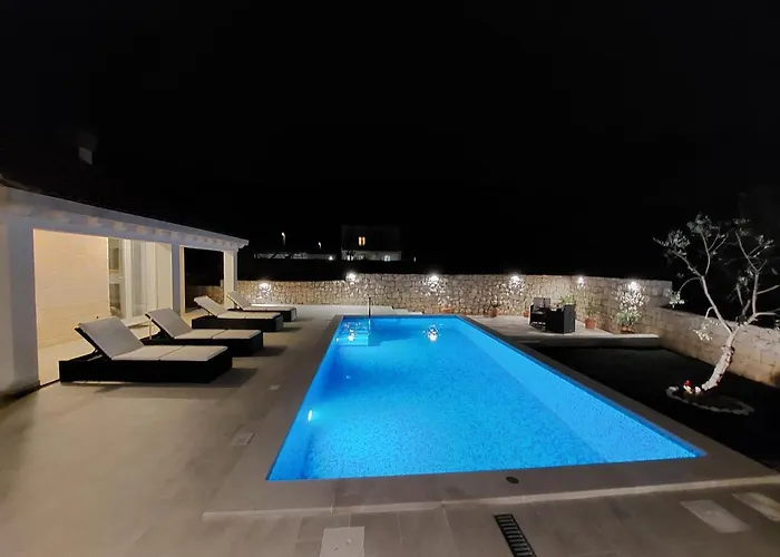 Doma, Near Dubrovnik Willa Čilipi