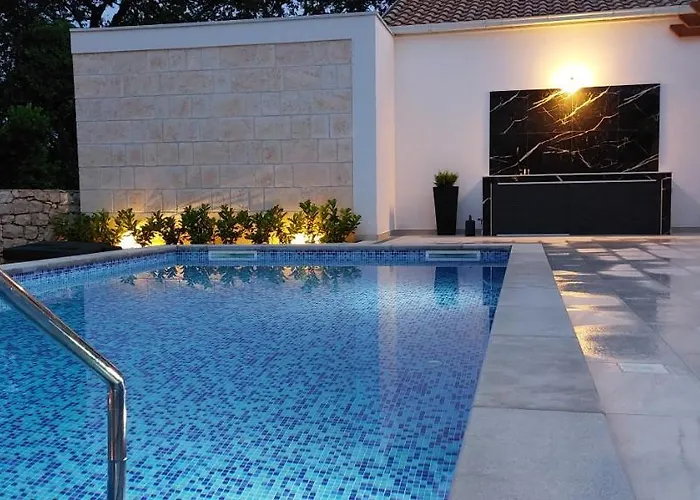 Doma, Near Dubrovnik Willa