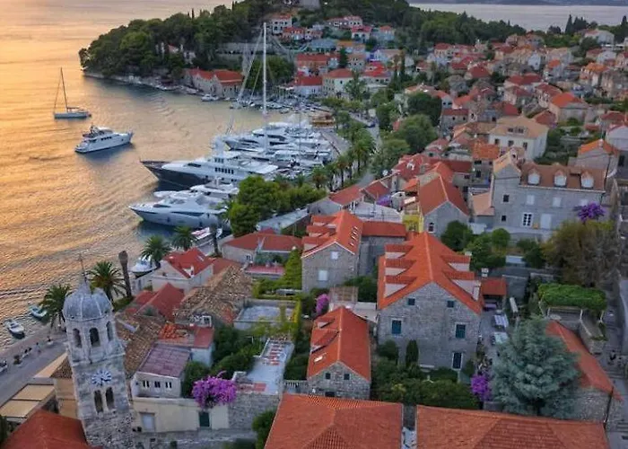 Doma, Near Dubrovnik Willa *